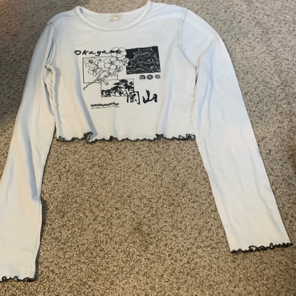 Urban crop top